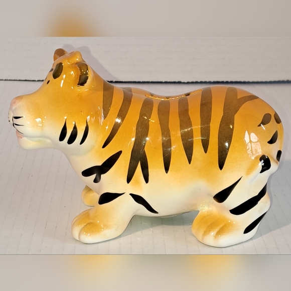 Vintage  Retro Tiger Coin Bank W Cute Flower On Top of Head 3” H 7” L - Picture 2 of 7